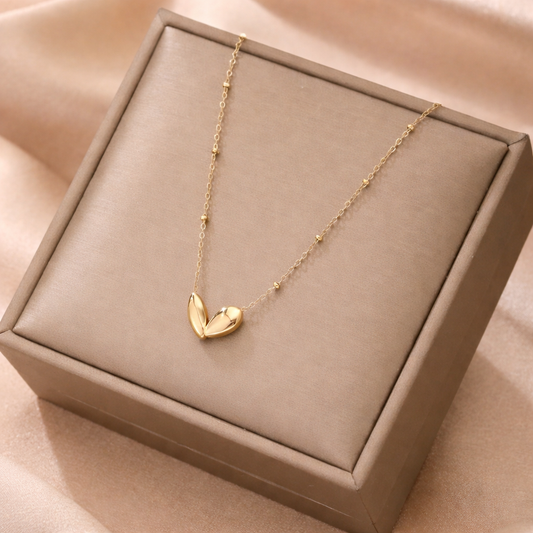 Aurora Amore Heart Pendant Necklace